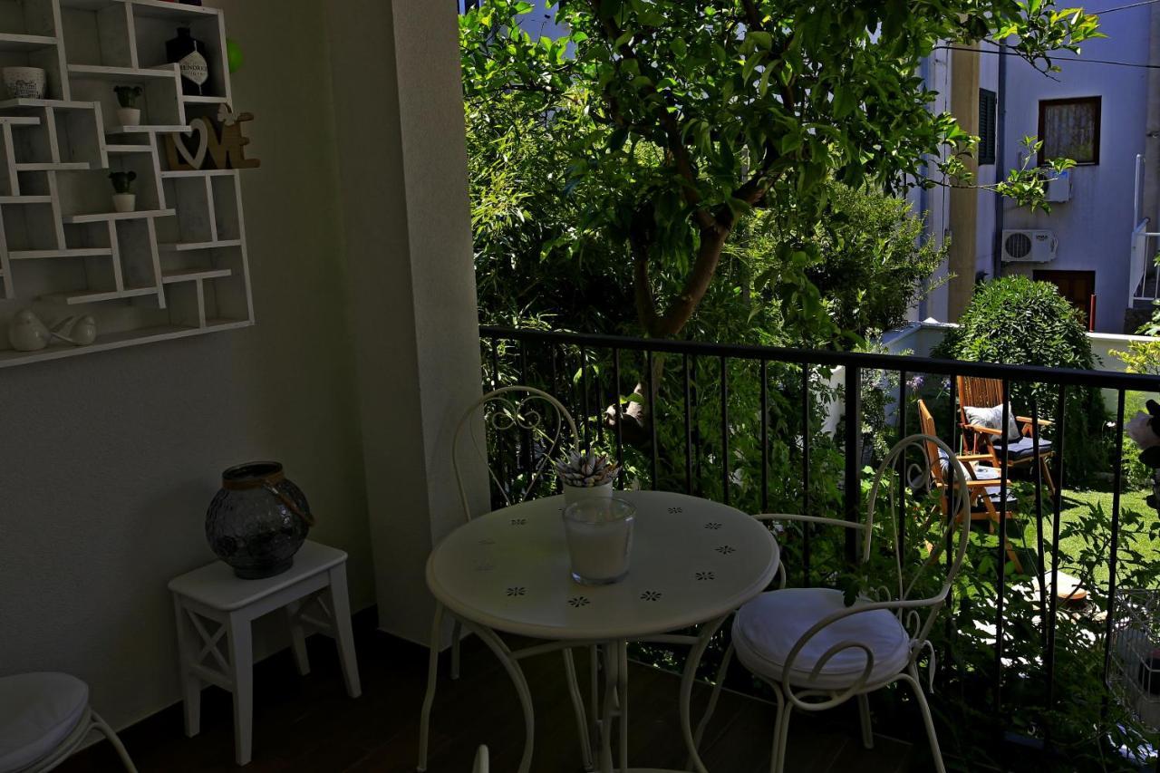 Niviga Apartment Makarska Exterior photo